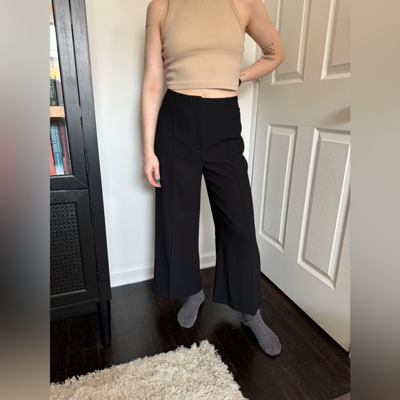 Express Wide Leg Crop Pant - Picture 6 of 6